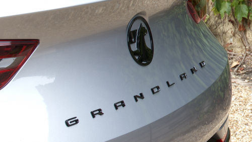 VAUXHALL GRANDLAND HATCHBACK  view 5